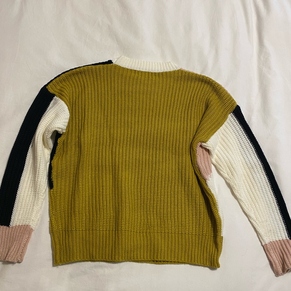 Colorblock Sweater - Picture 3 of 3